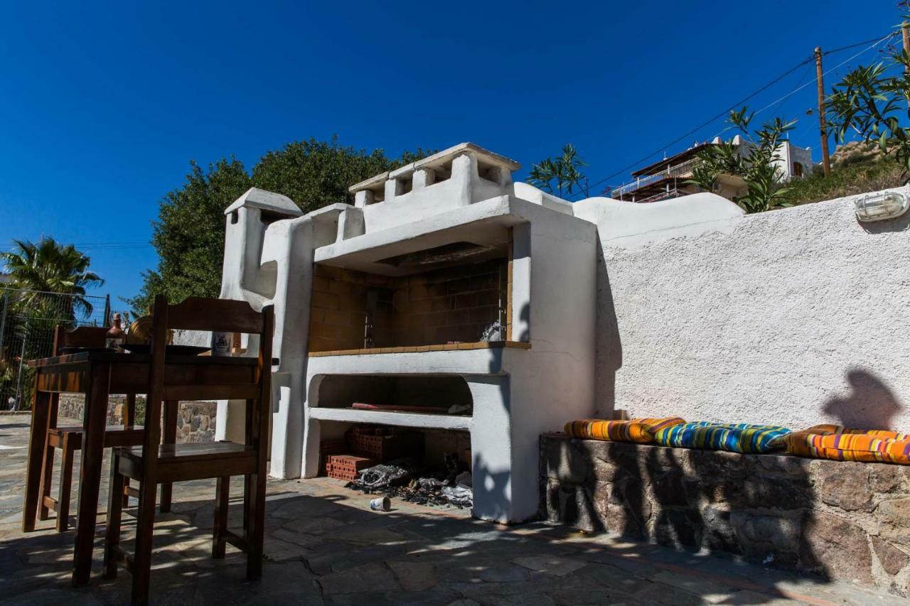 Villa Euphoria In Aegina, A' Marathonas Bay ภายนอก รูปภาพ