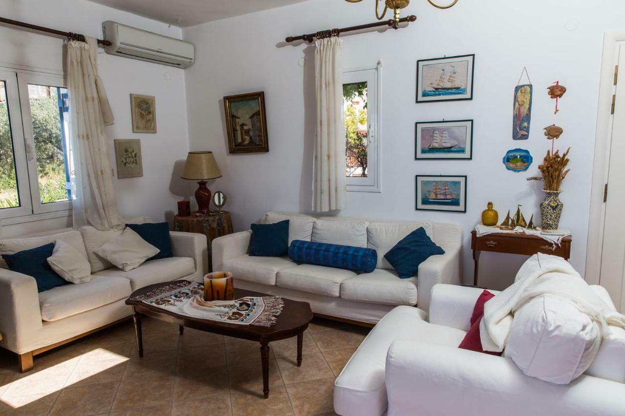 Villa Euphoria In Aegina, A' Marathonas Bay ภายนอก รูปภาพ
